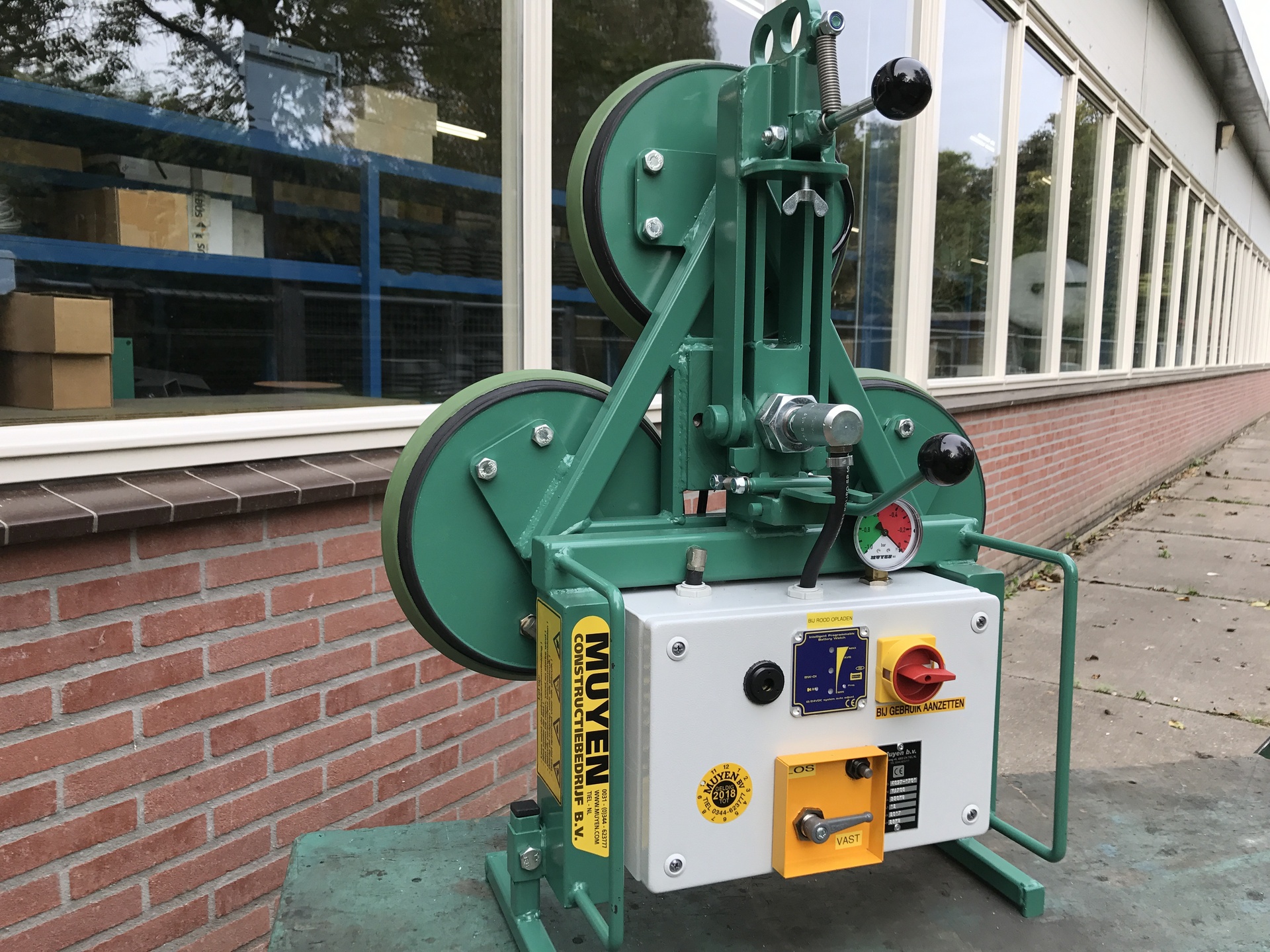 Va720 glaszuiger op accu 350 kg