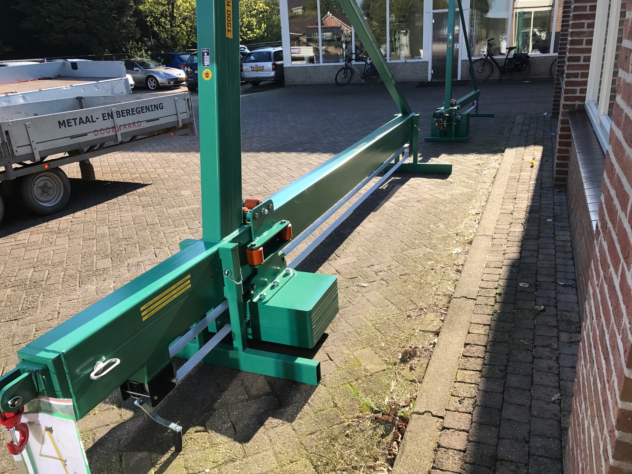 H103L evenaar of steker