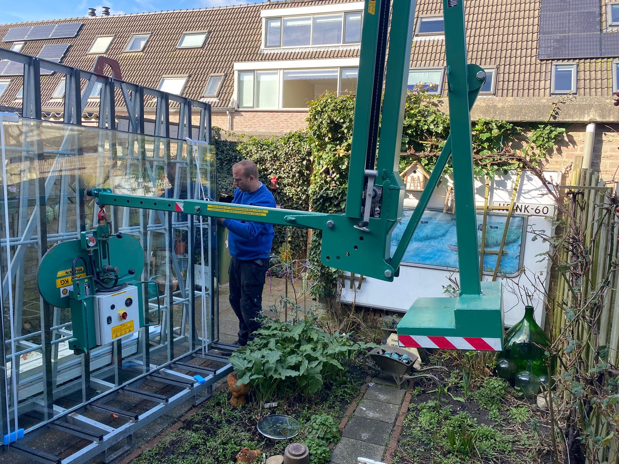 H103B de compacte evenaar