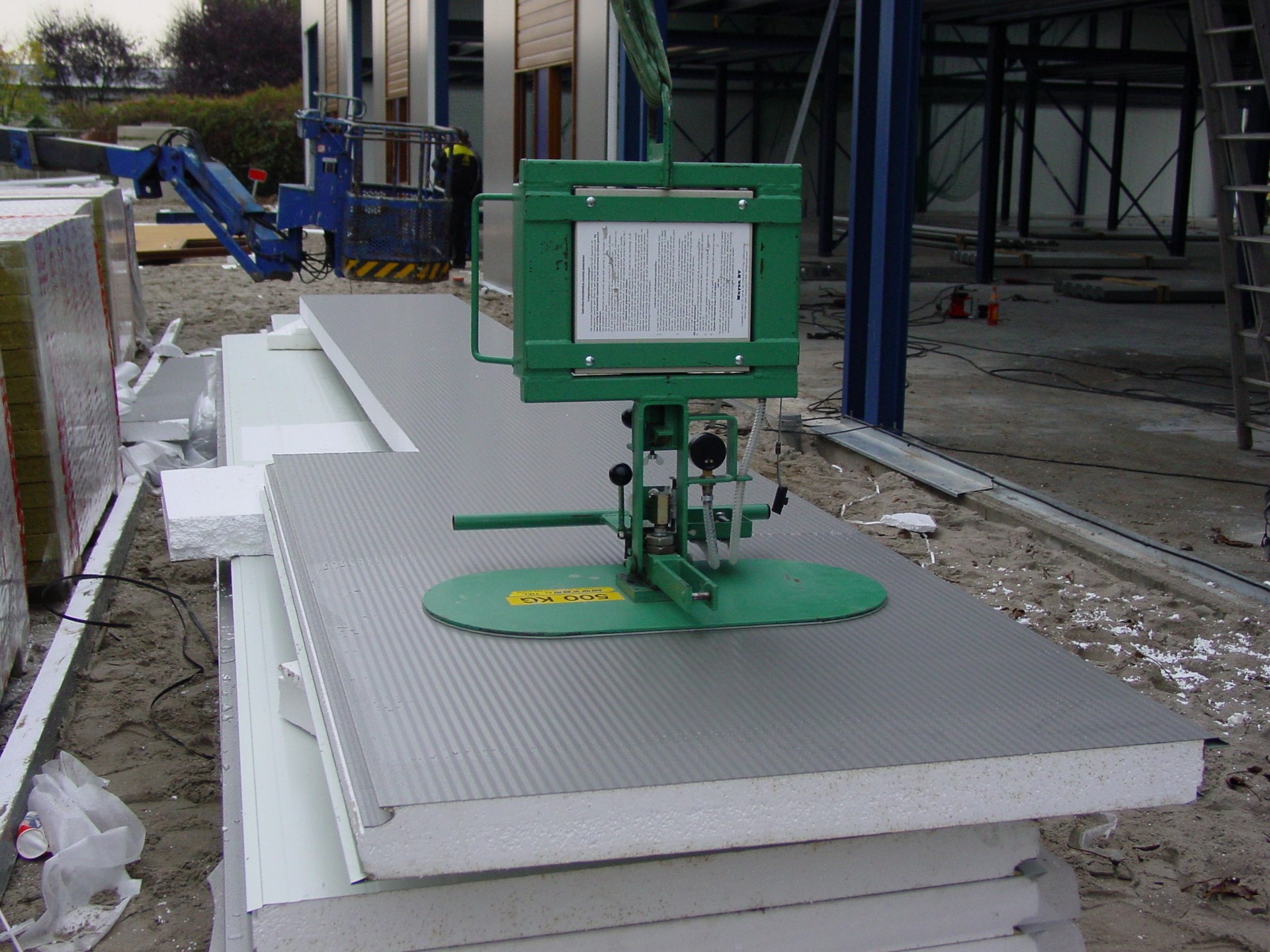 va800b